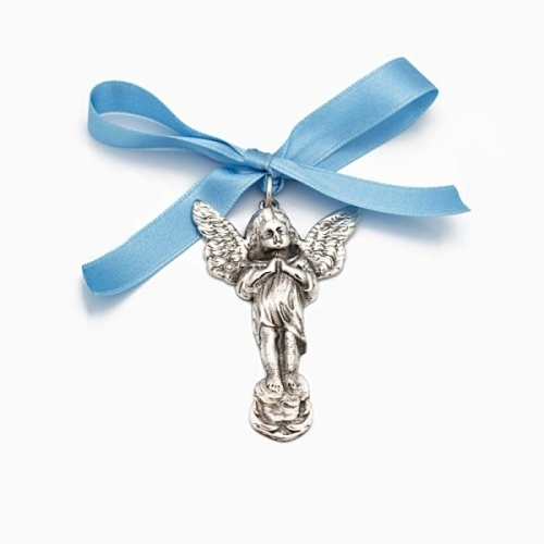 Medalla de cuna realizada en Plata de Ley con forma de silueta de ángel
Reverso en liso ideal para grabación.
