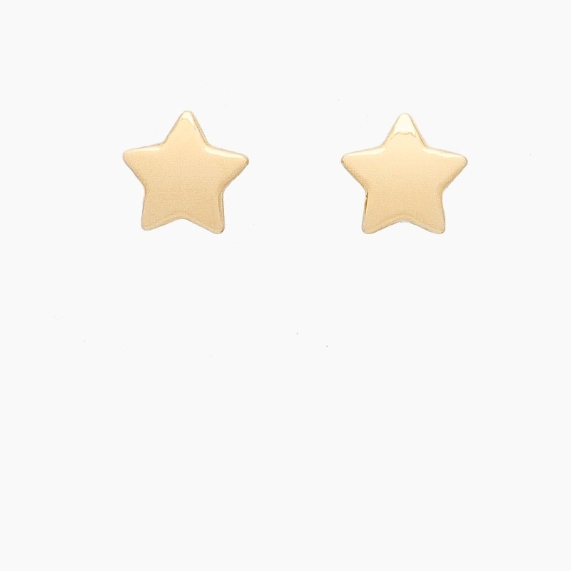 Pendientes de diseño sencillo con forma de estrellas con volumen realizados en  oro amarillo de primera ley. Cierre de presión.