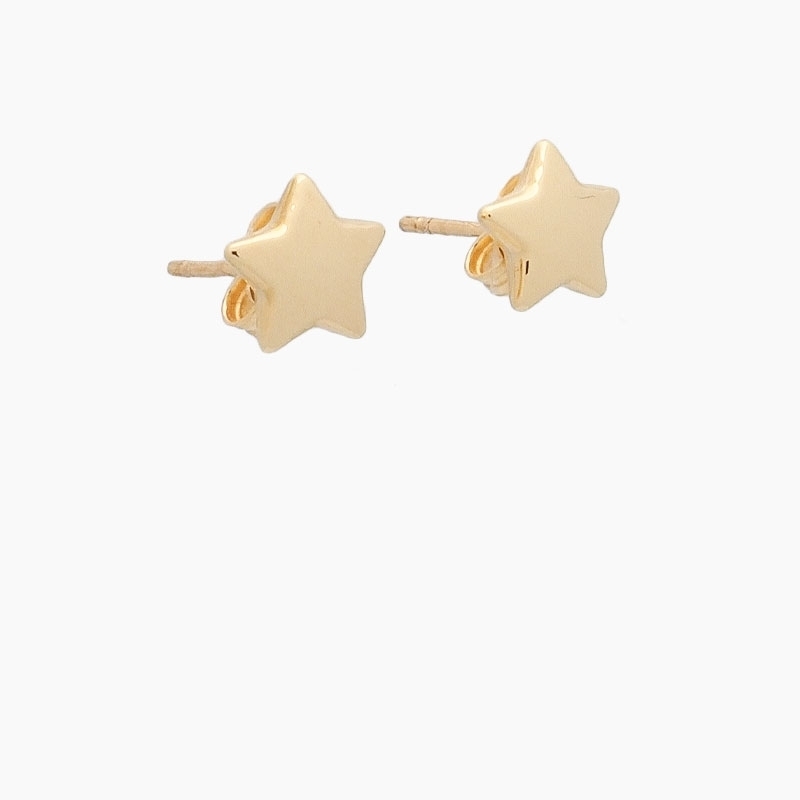 Pendientes de diseño sencillo con forma de estrellas con volumen realizados en  oro amarillo de primera ley. Cierre de presión. 2