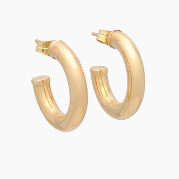 Pendientes con forma de aro realizados en oro amarillo de 18 ct. Cierre de presión.