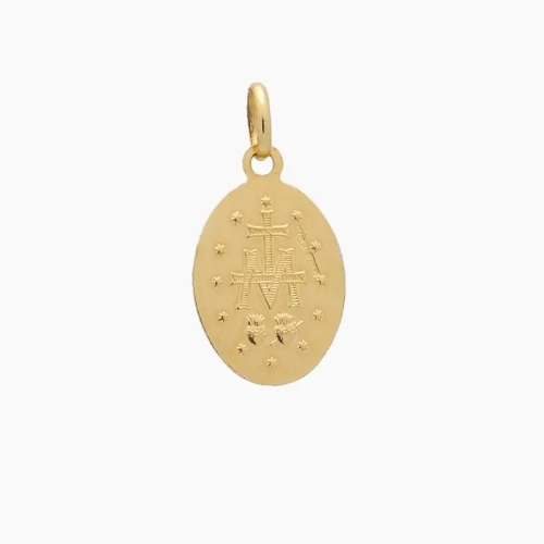 Medalla de la milagrosa con cerco en oro blanco y letra m en la otra cara. Con forma ovalada, realizada en oro amarillo y blanco