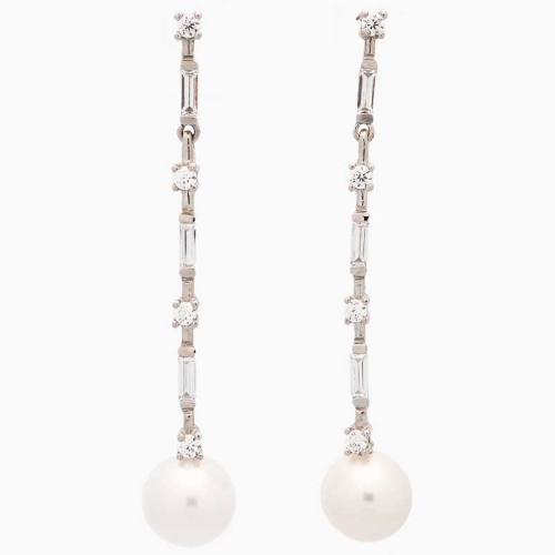 Pendientes de estilo clásico, de longitud media realizados en oro blanco de primera ley, perlas cultivadas redondas y circonitas Pendientes de estilo clásico, de longitud media realizados en oro blanco de primera ley, perlas cultivadas redondas y circonitas