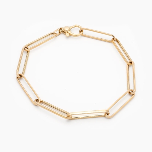 Pulsera de eslabones grandes alargados realizada en oro amarillo de primera ley. Cierre de mosquetón Pulsera de eslabones grandes alargados realizada en oro amarillo de primera ley. Cierre de mosquetón