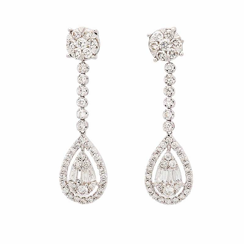 Pendientes largos de diamantes en oro blanco