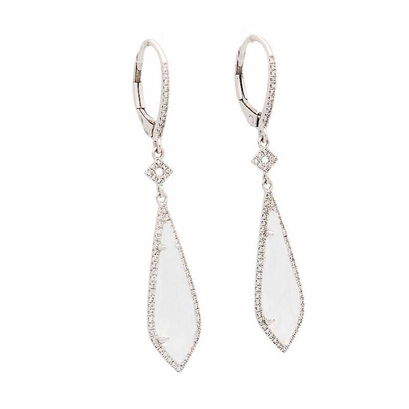 Pendientes largos con diamantes en oro blanco 2