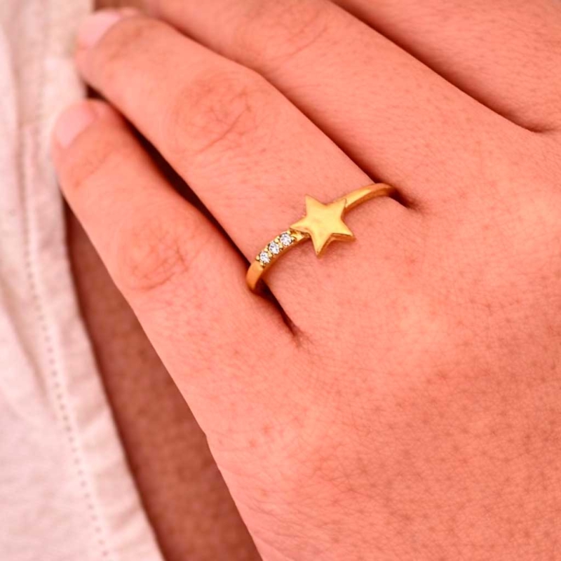 Conjunto de comunión estrellas en oro amarillo y circonitas 2