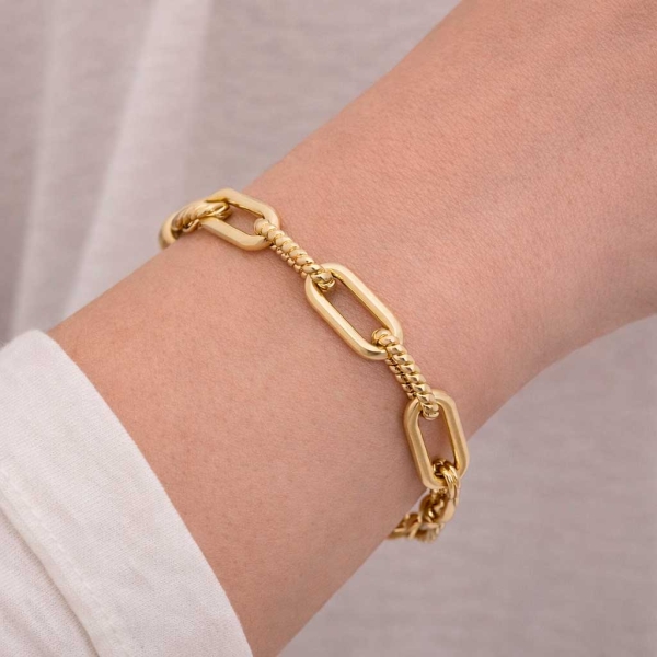 Pulsera articulada de eslabones grandes en oro amarillo