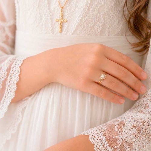 Conjunto de comunión con perlas en oro amarillo