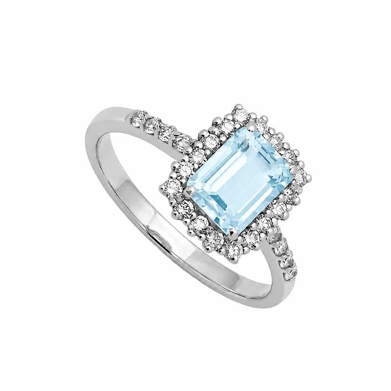 Sortija de aguamarina y diamantes en oro blanco