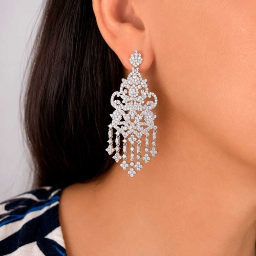 Pendientes de estilo isabelino en plata